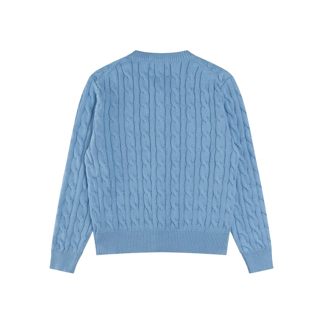 P230 #R93 RALPH LAUREN Ralph Lauren twelve colors classic small label embroidery logo seven-button knitted cable cardigan sweater women's top, high-density LOGO embroidery on the chest, original customization of tag accessories. Made of pure cotton yarn, pure cotton is skin-friendly and comfortable, small label war horse embroidered twist button cardigan sweater 🐎 high quality, follow the blogger to learn how to wear it! Let’s buy a Ralph Lauren cable sweater. It’s a super hard-to-find series after it became popular. It’s hard to find one on the official website. It’s simple and practical to wear, with a lazy and loose feel. The thickened fabric has more texture, feels soft and delicate, and has a loose fit. Whether worn alone or layered, you can wear different styles of fashion with just one piece!   Size: